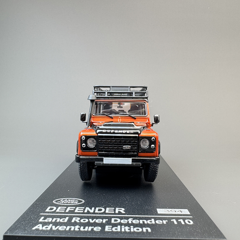 AlmostReal 1/43 路虎 Defender 卫士 110 2015款 橙合金汽车模型 - 图1