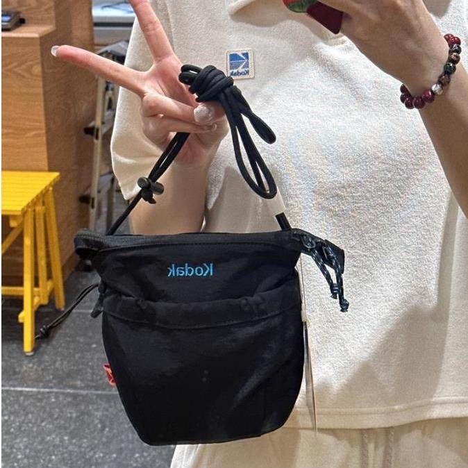 KODAK Koda camera bag one-shoulder crossbody small bag bag outdoor sports and casual mobile phone storage bag portable neck hanger