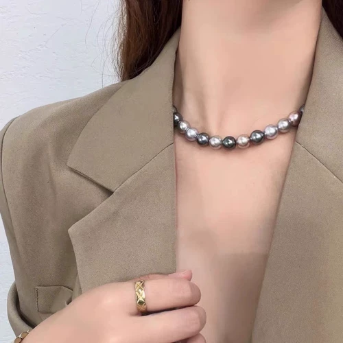 Ожерелье из жемчуга, свитер, легкий роскошный стиль, изысканный стиль