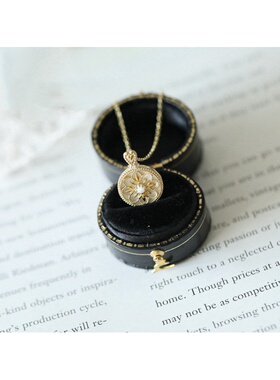 复古镂空白贝欧泊吊坠项链女