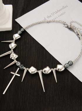 潮流暗黑夸张铆钉不规则锁骨链y2