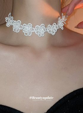 蕾丝水晶珠花朵项链复古温柔甜美