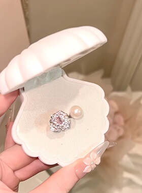 闪锆花花珍珠千金感戒指