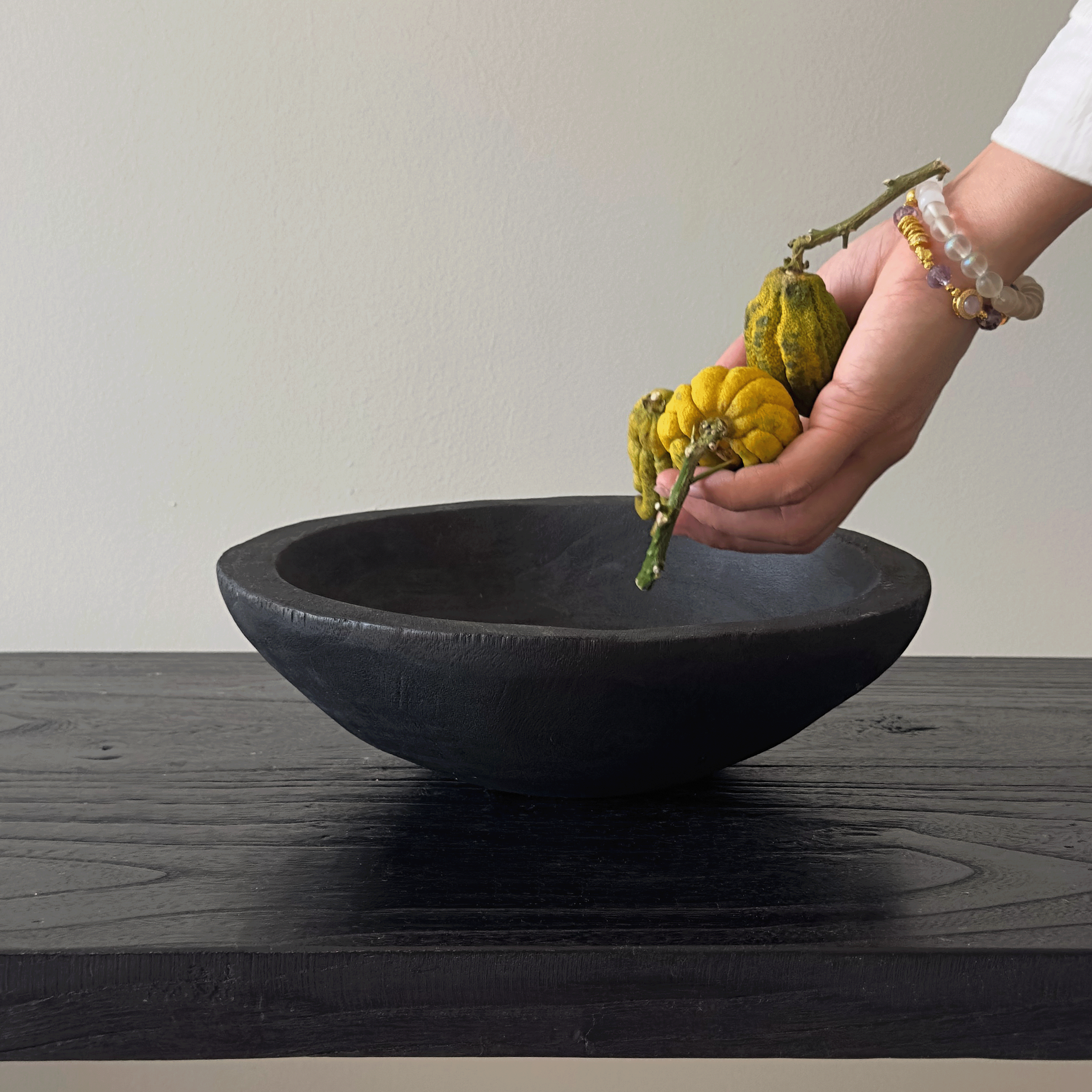 侘寂风木质托盘圆形收纳盘实木果盘酒店民宿装饰佛手柑木盆摆件 - 图2