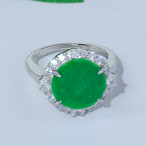 天然翡翠A货银镶嵌精致高级设计感满锆满绿翡翠圆牌戒指节日送礼 - 图2