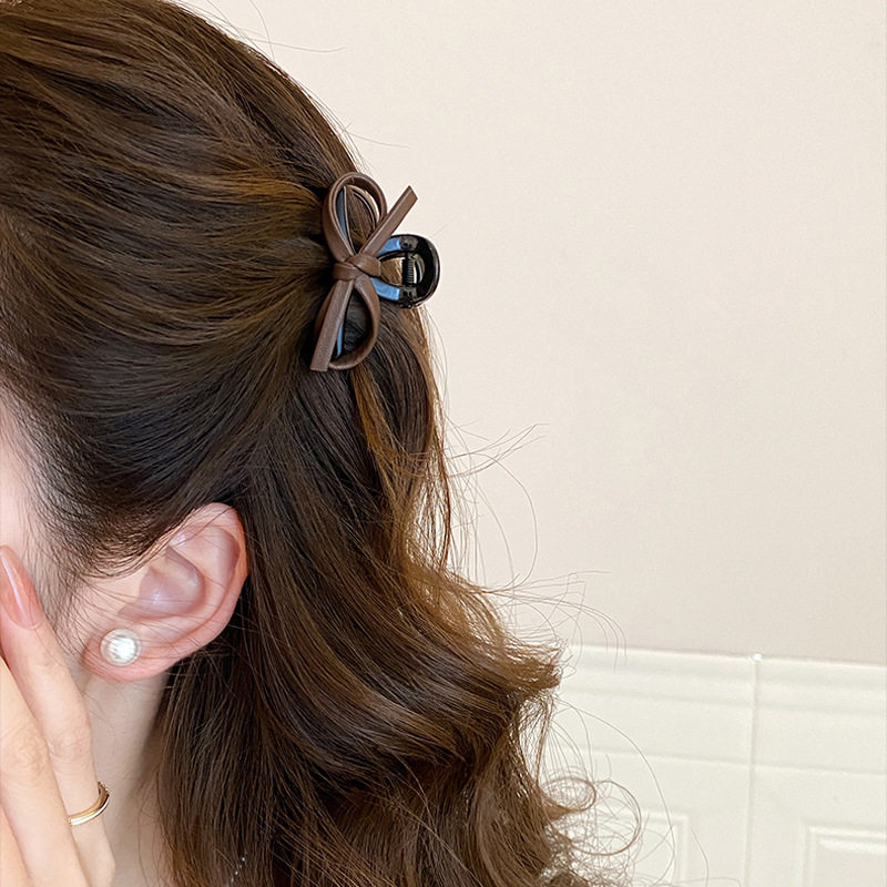 皮质蝴蝶结半扎发小抓夹女感侧边刘海夹发量少鲨鱼夹发卡头饰,淘宝优惠券,粉丝福利购,淘宝优惠卷