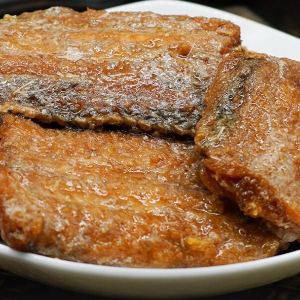 【鲜捕头】高品质 带鱼罐头 渤海湾特产 骨酥肉嫩 150g*10罐 - 图1