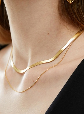 环环相扣项链男生潮高级感简约百搭双环锁骨链