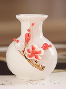 陶瓷梅花手工小清新捏花中式白色插干花瓷瓶客厅餐桌卧室家居摆件