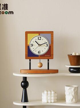 优选WOZOOM桌面创意时钟摆件玄关摆台式座钟电视柜装饰品艺术