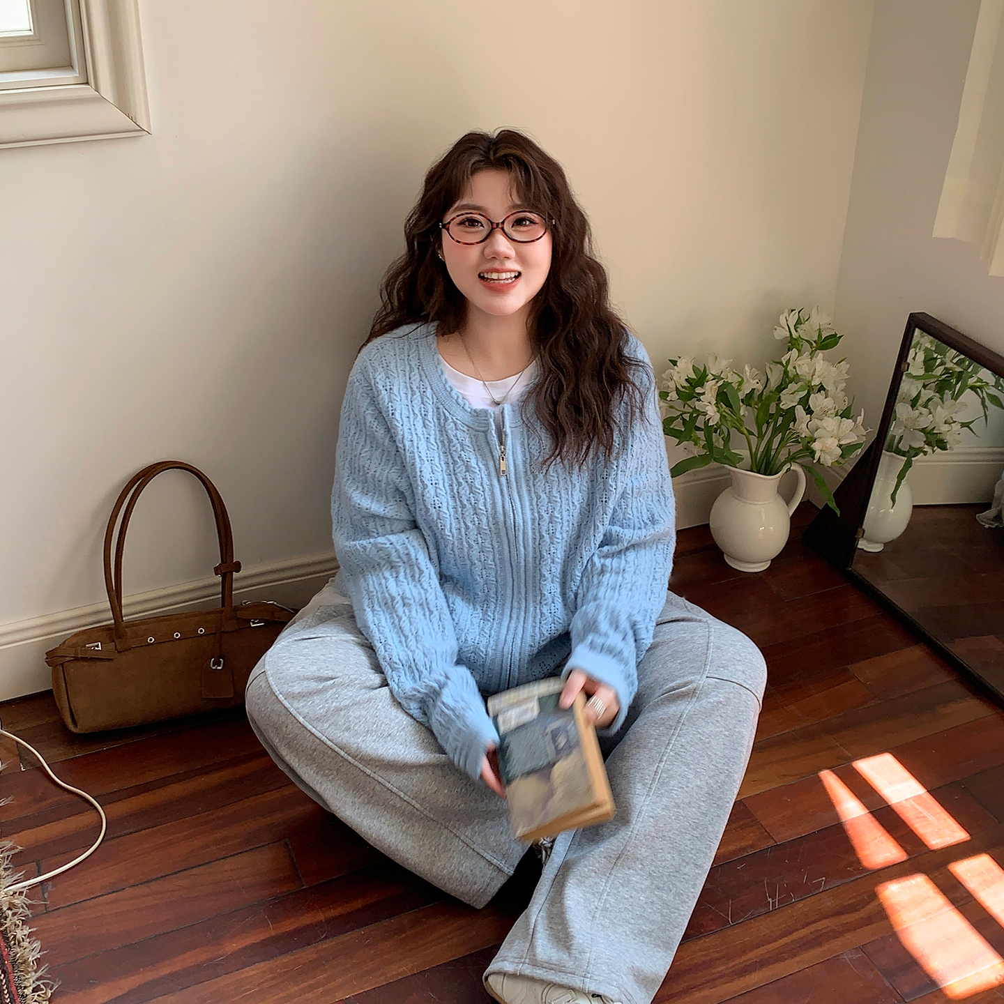 YUZI 鱼子肌理花纹巴胺软糯针织开衫特大码女装胖mm秋冬显瘦百搭 - 图1