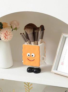 可爱创意笔筒桌面装饰小摆件办公室好物收纳生日礼物女实用高级感