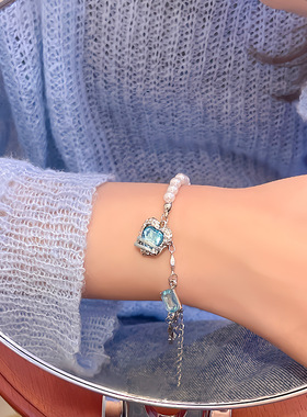 薄荷蓝色爱心珍珠手链女生甜酷风小众百搭手串新款气质仙女手饰品
