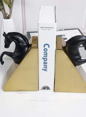 黄马头书档摆件欧式现代酒店家居书房书架样板房装饰书靠