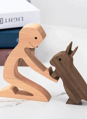 小狗家人木质摆件北欧宠物狗家居组合男人女人木质工艺品装饰