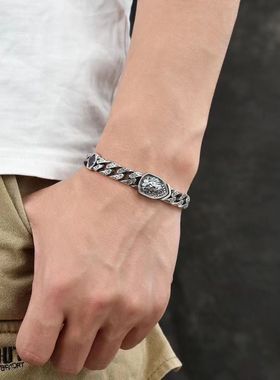 藤草纹手链蓝色方钻狮子手链