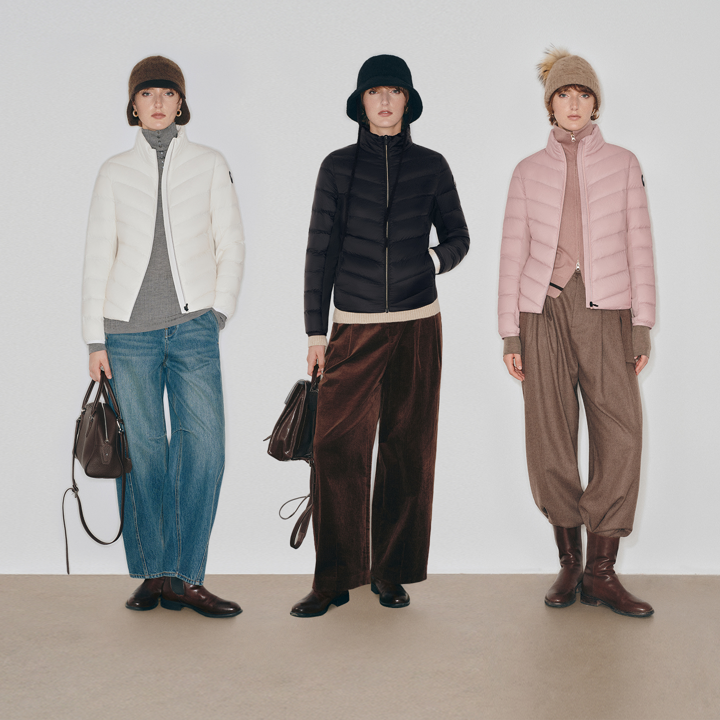 熊猫户外羽绒服女款2025新款秋冬700蓬立领轻便防风保暖连帽外套 - 图3