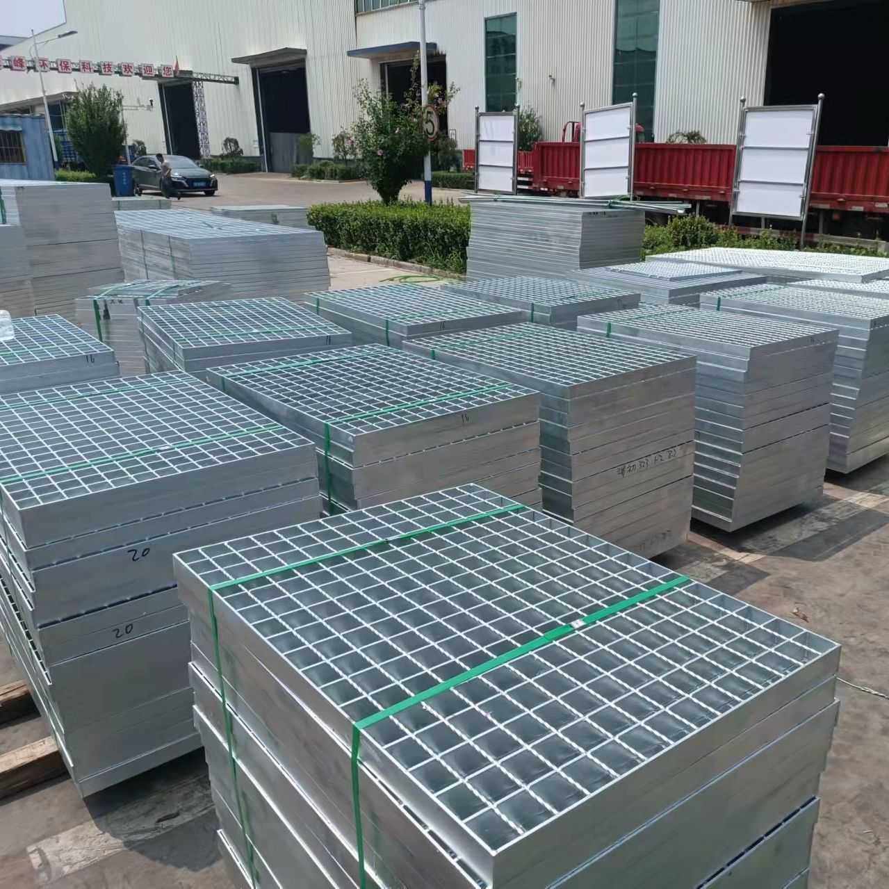 新款直销热镀锌钢格栅下水道排水沟地沟盖板洗车房地格栅楼梯踏板,淘宝优惠券,粉丝福利购,淘宝优惠卷