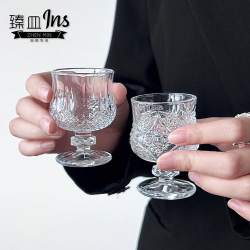 创意复古刻花玻璃杯迷你果酒杯精致高脚高颜值甜酒杯小酒杯一口杯 - 图1