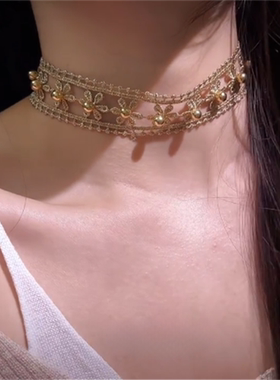金色蕾丝镂空花朵choker项圈