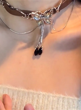 重工蝴蝶流苏项链辣妹