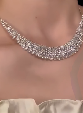 爆闪满钻水晶项链女款