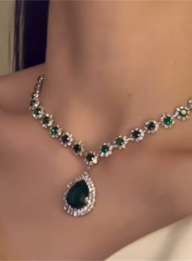 绿色水滴锆石项链套装女