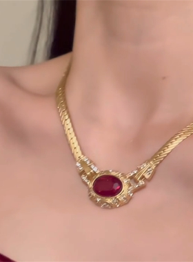 镶钻椭圆项链轻奢高级感