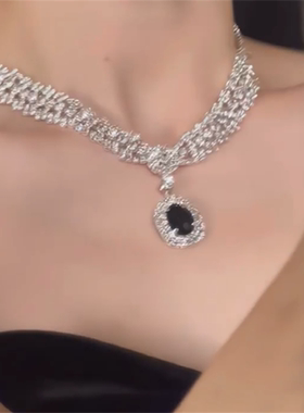 千金感锆石项链耳环套装女