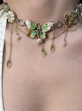 甜酷玻璃串珠重工绿色蝴蝶项链