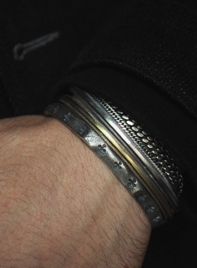 MOUNTMESU 做旧纹样手镯Gate Pattern Bracelet II