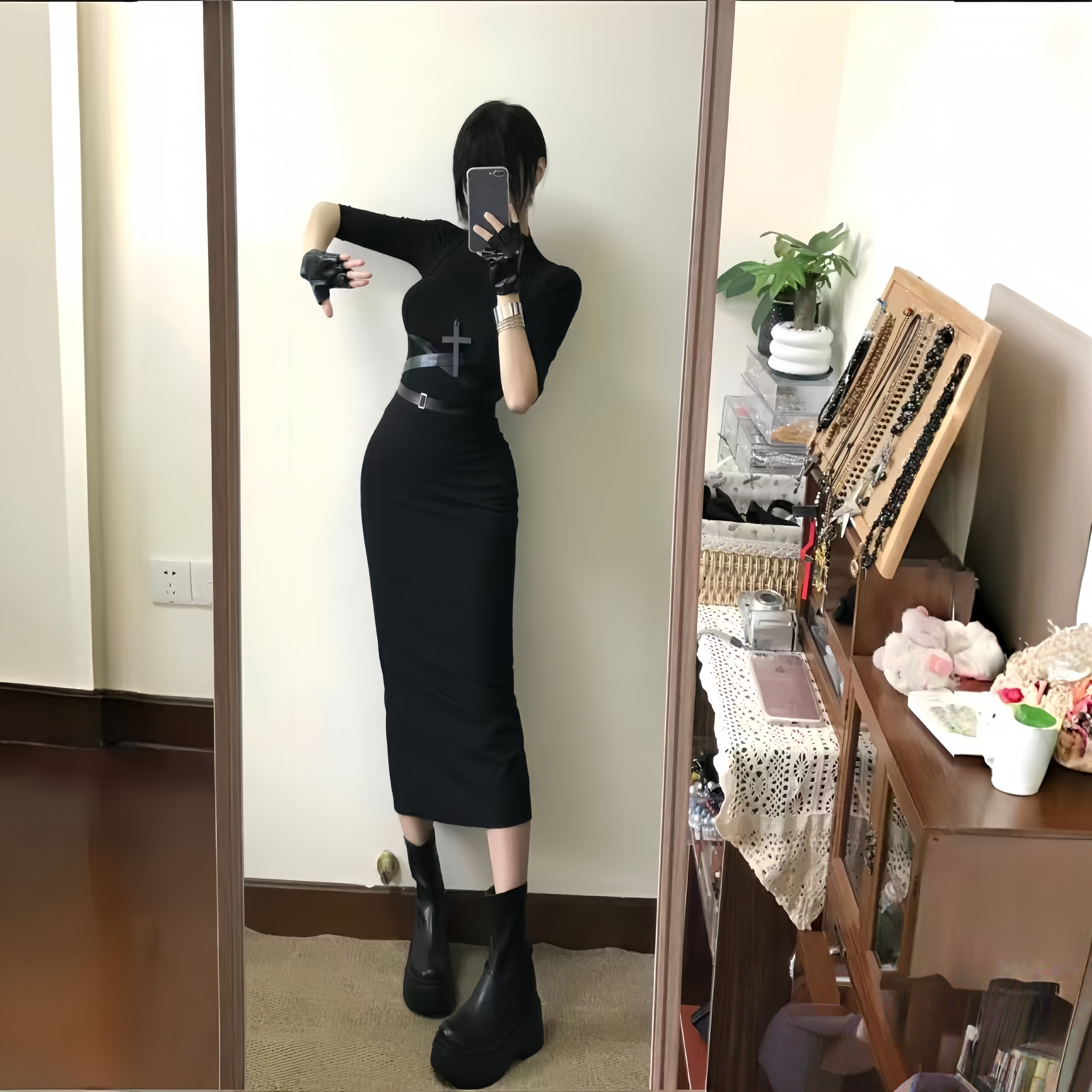 小可wiwi御姐气质黑色套装2026新款辣妹打底上衣吊带连衣裙两件套,淘宝优惠券,粉丝福利购,淘宝优惠卷