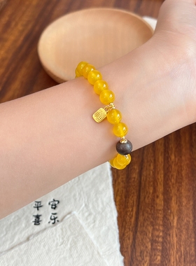 暖言黄玛瑙手串原创设计女款手链福牌吊坠摆摊礼物纪念品