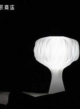 卷宗商店 | UNICOGGETTO水母灯氛围感台灯客厅卧室照明