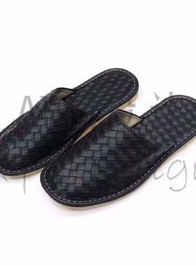 样板房卫生间深色宽条纹软底拖鞋酒店家具鞋子软装卫浴饰品摆件套