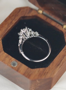 艺升缘珠宝蝶恋花戒指定制S925银一克拉莫桑石女士钻戒原创设计