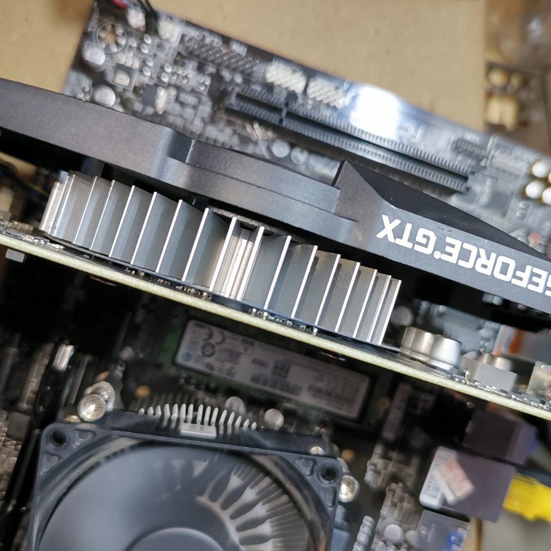 （议价)Asus/华硕99新，华硕gtx1650 4g，干净无灰，安-图0