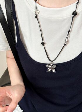 编织绳花朵毛衣链女秋冬高级感复古百搭学生配饰挂脖长款吊坠项链