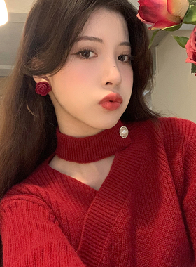 棉左合金女红色植绒玫瑰花耳钉