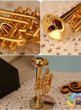 迷你短号模型乐器西洋管乐书房摆件胸针节日创意礼品礼物家居摆设