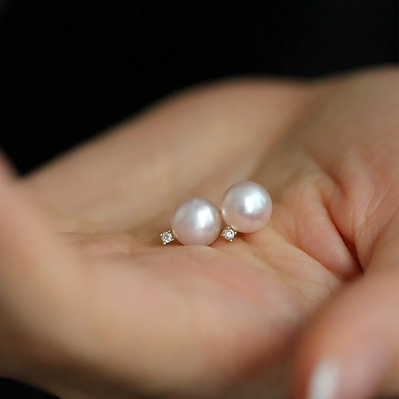 珍氏珠宝天然淡水珍珠耳钉女款 2025新款精致法式小众高级感耳饰,淘宝优惠券,粉丝福利购,淘宝优惠卷