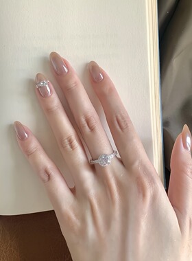 纯手工爆闪钻戒海莉猫眼穿戴甲中长款裸棕极光粉美甲婚甲新娘甲