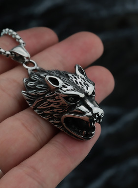 嘻哈欧美项饰复古维京狼头钛钢男士吊坠不锈钢项链现货
