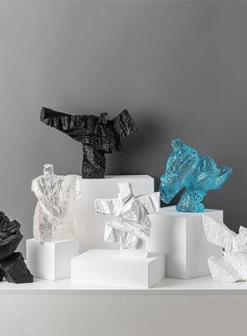 新中式太极功夫人物摆件现代北欧极简软装样板房售楼部抽象人饰品