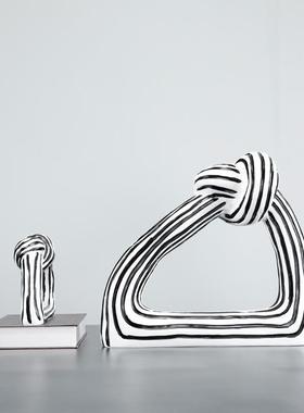 现代简约三角形条纹绳结抽象摆件售楼处轻奢雕塑极简软装饰品摆设