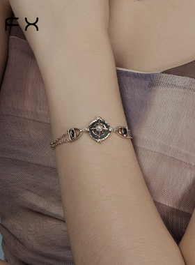 弗弗西FFX女黑蝶贝手链