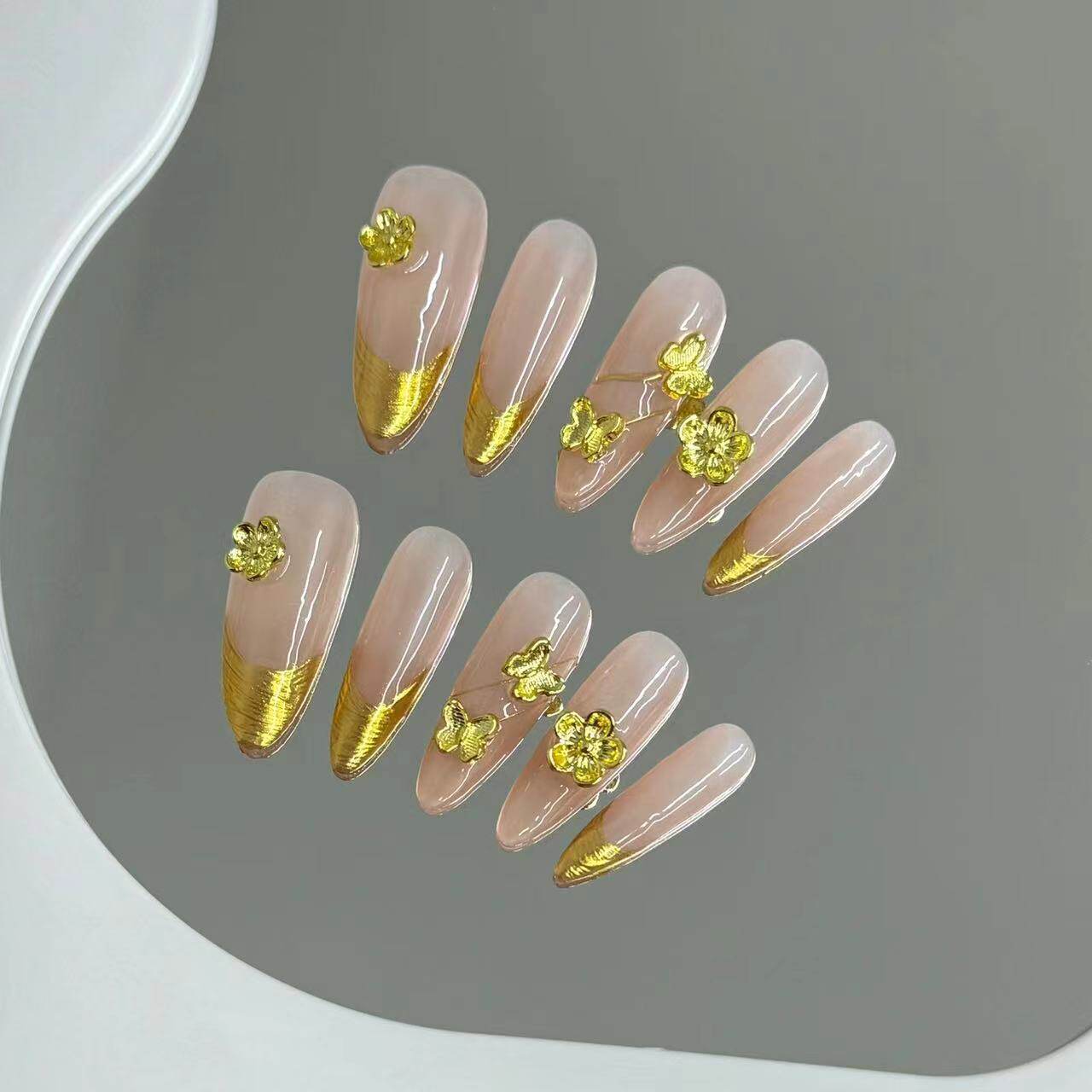 富贵千金显白金色花朵美甲穿戴甲手工定制感气质成品指甲贴片,淘宝优惠券,粉丝福利购,淘宝优惠卷