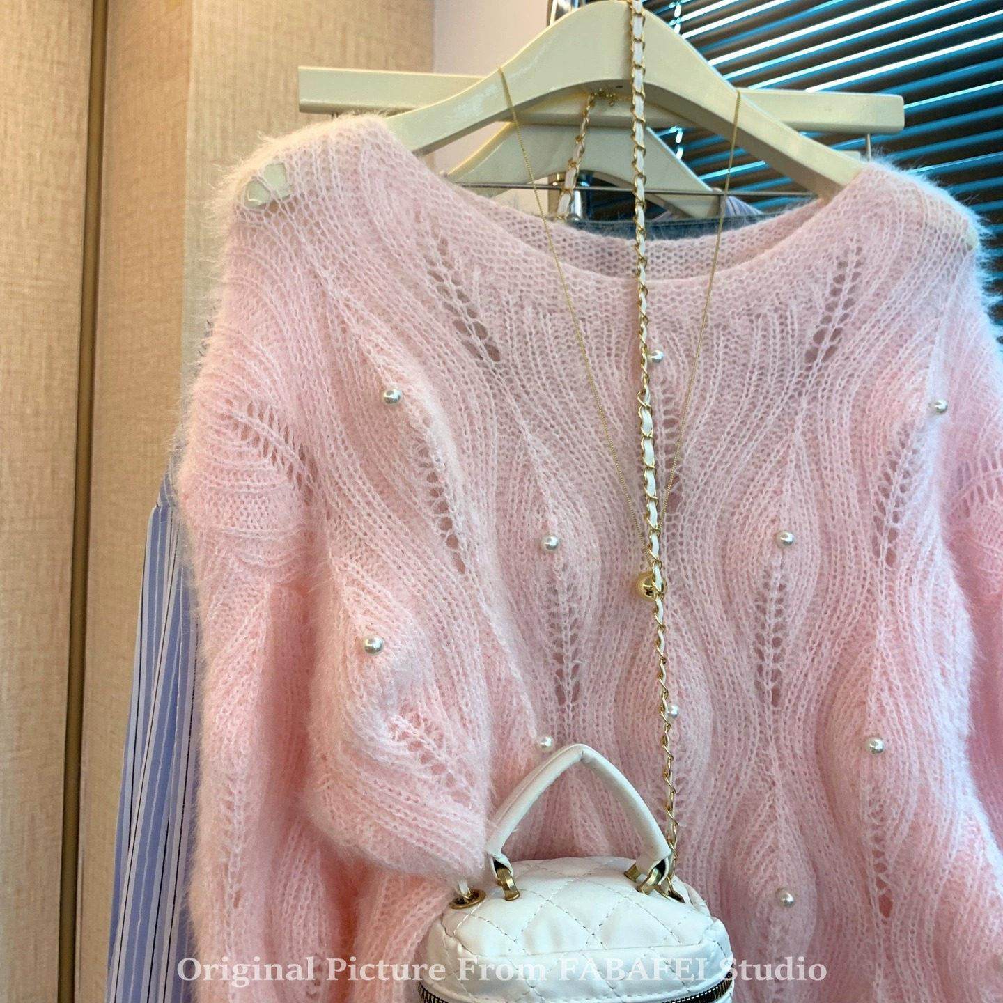 法国Rixo Rane 软糯奶呼呼钉珠蓝色毛衣女秋冬设计感镂空针织毛衫,淘宝优惠券,粉丝福利购,淘宝优惠卷