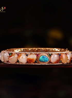 精品新疆和田玉籽料金玉多宝手镯