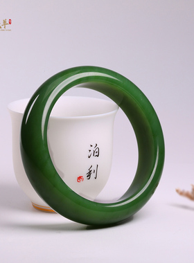 和田玉碧玉手镯女士精品老料宽条